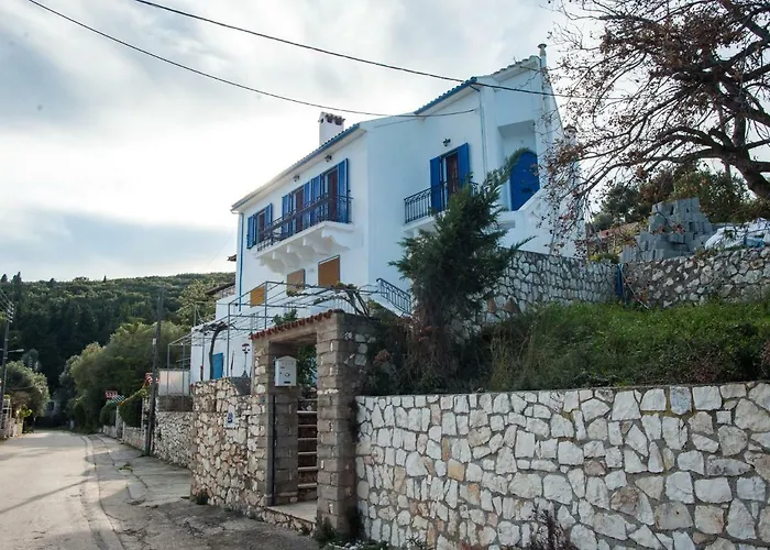 Fey\'s House waterfront - Φισκάρδο